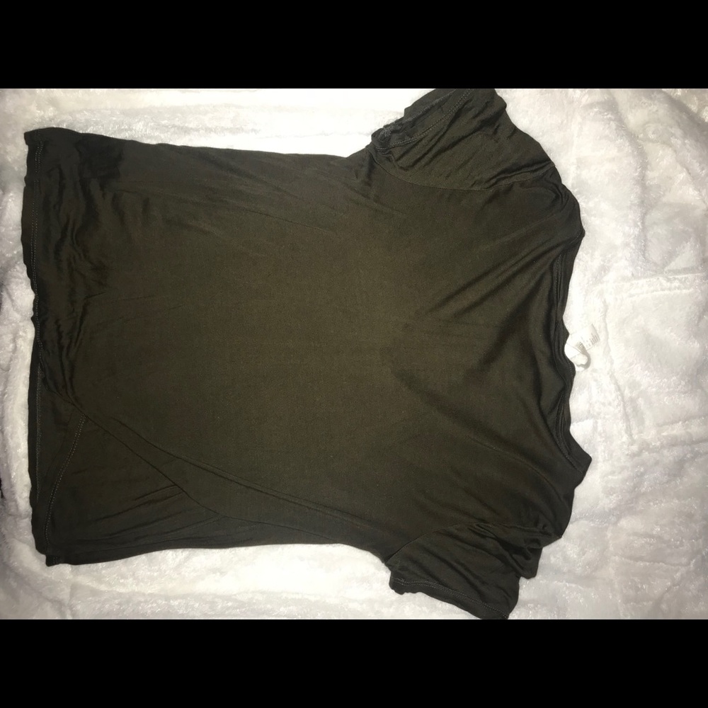 Top - Picture 2 of 2